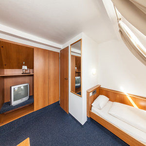 Antares Hotel 3*