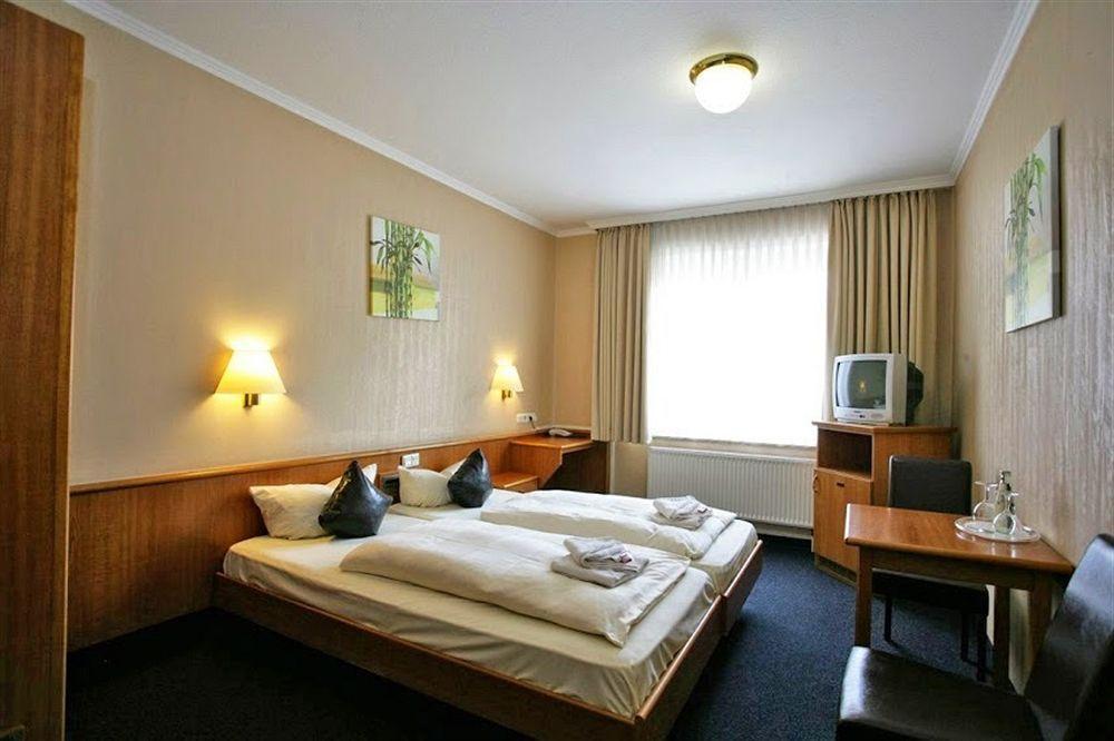 Antares 3* Dusseldorf